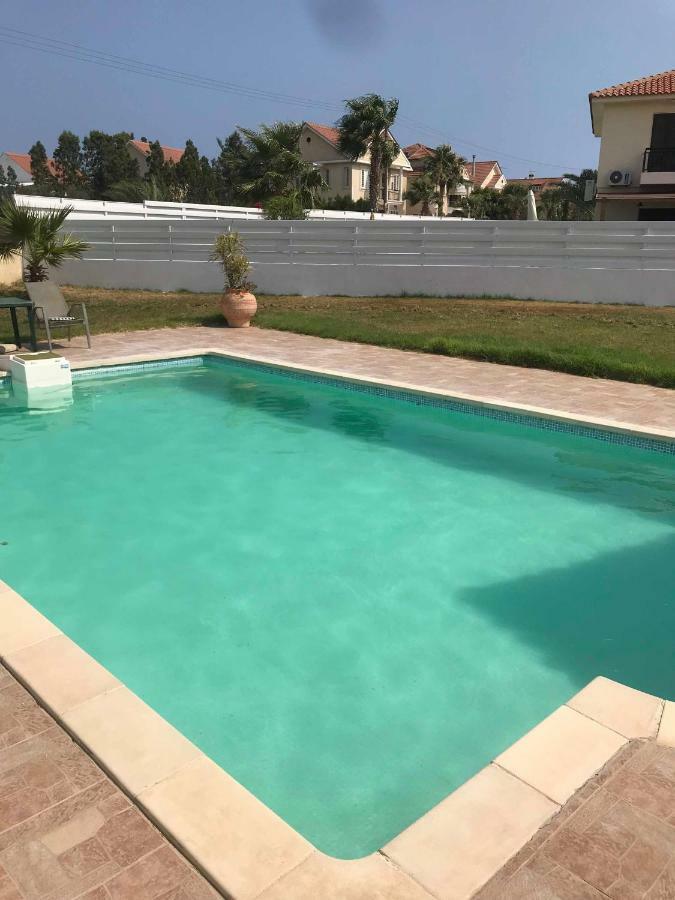 ラルナカ Limni Pool House Bヴィラ エクステリア 写真
